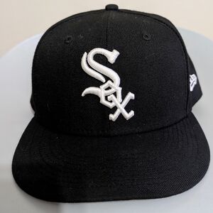 New era white Sox black and white hat cap 7 5/8